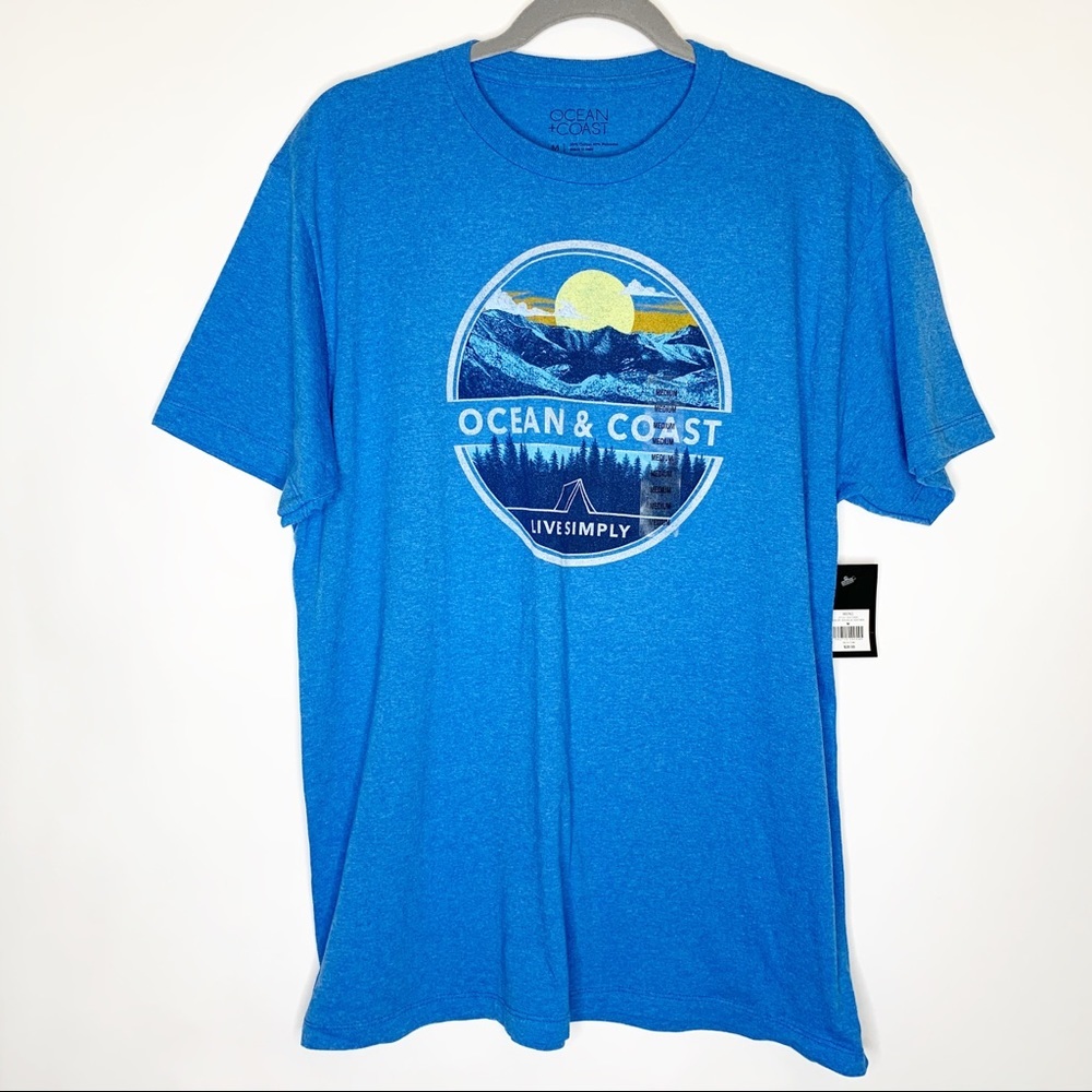 Ocean + Coast Men’s Graphic T-shirt size medium